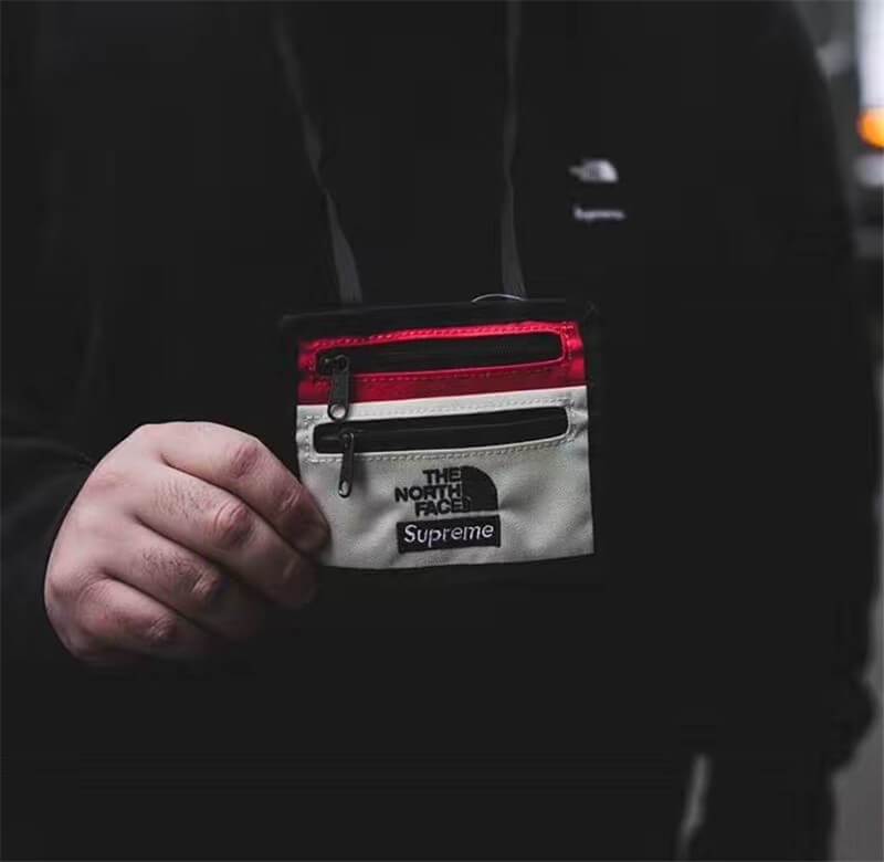 Supreme TNF Expedition Travel Wallet