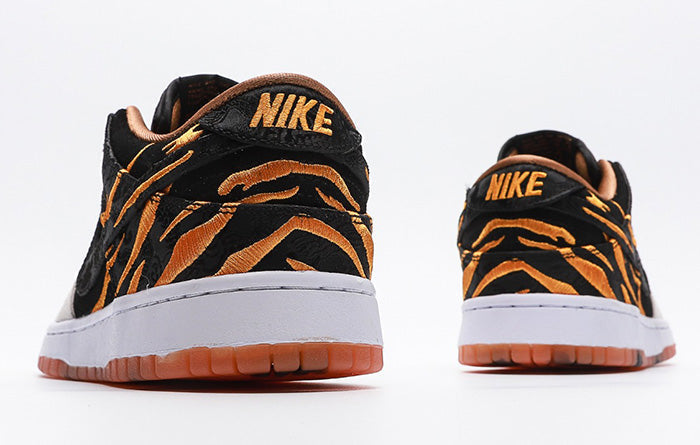 NIKE SB Dunk Low "Leopard print"